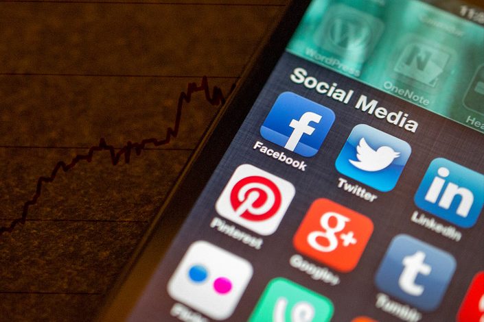 socila-media-finance